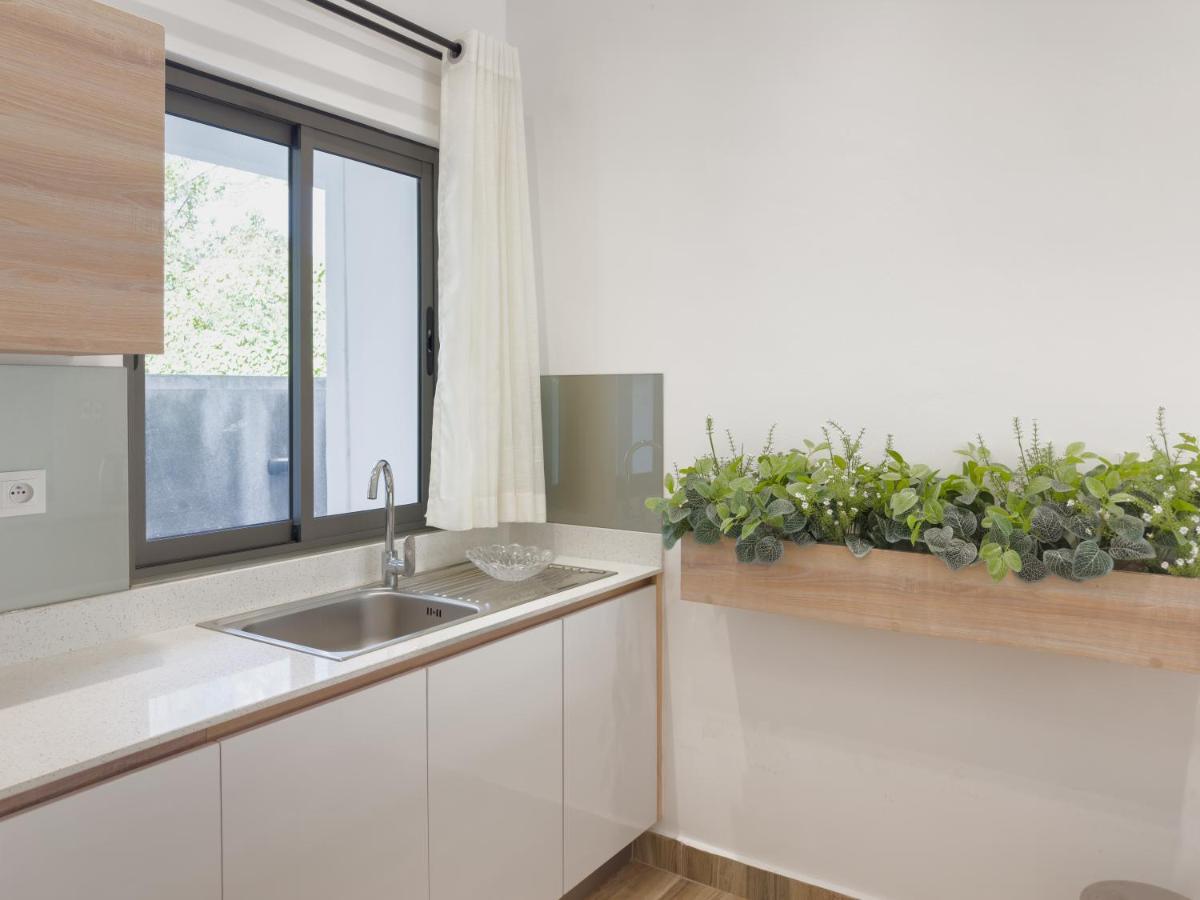 Residence Coastal View - Privilege Appartement In The Heart Of Grand-Baie Kültér fotó
